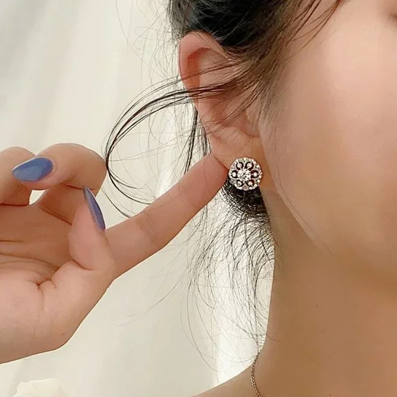 Certified 1ct. t.w. Moissanite Diamond Flower Stud Earrings NEW - Picture 3 of 10